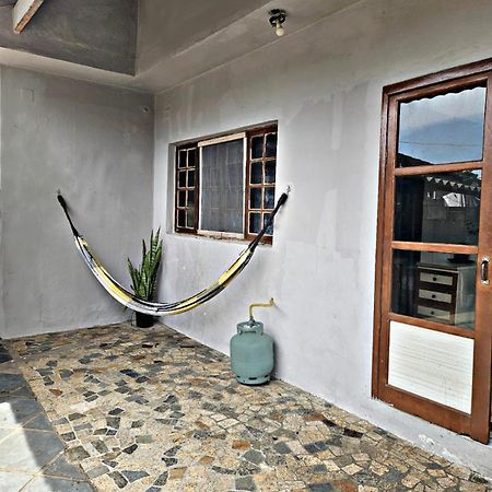 Casa Na Praia Temporada Перуиби Экстерьер фото