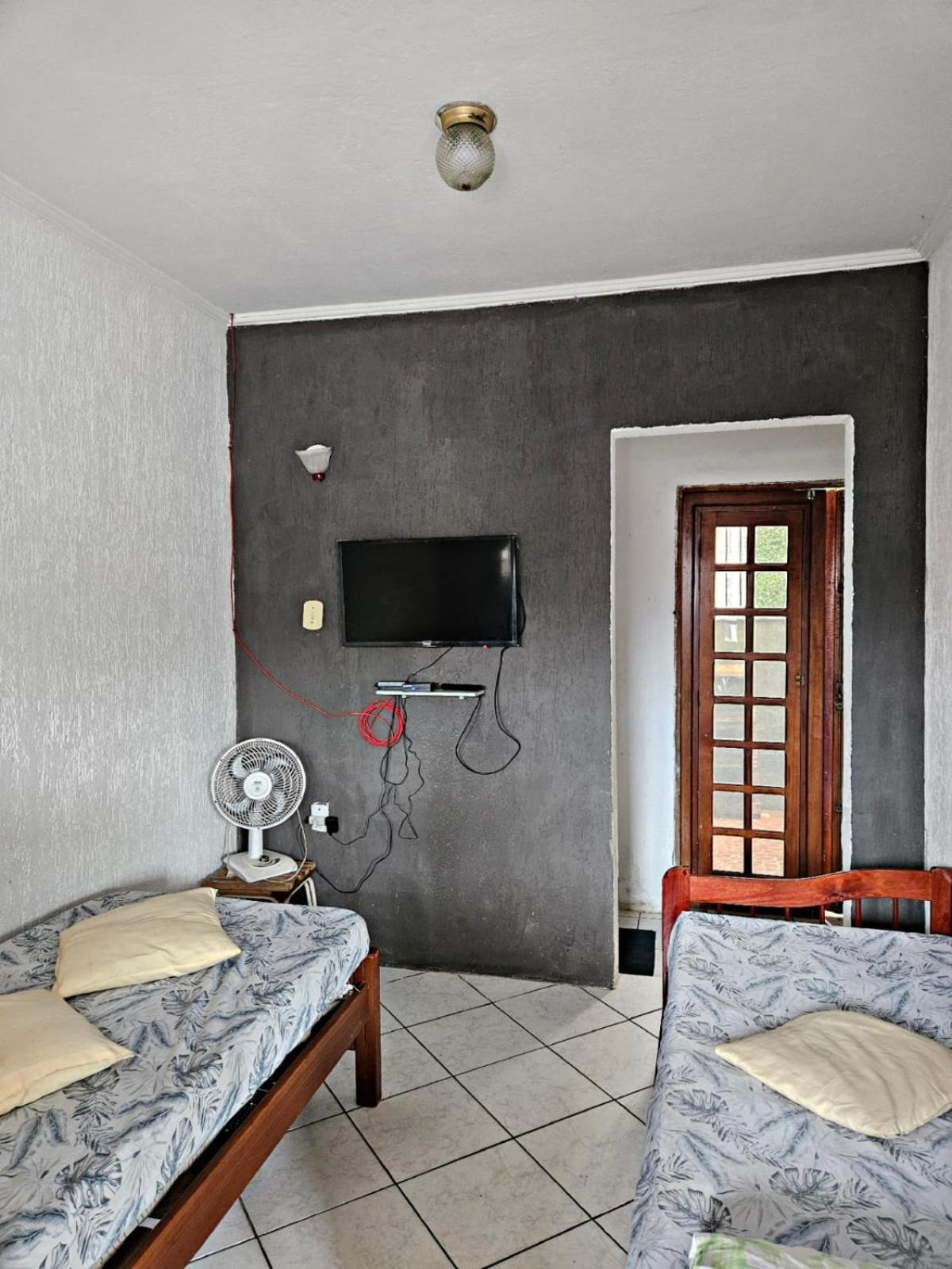 Casa Na Praia Temporada Перуиби Экстерьер фото